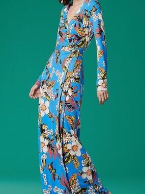 ISO- DVF Maxi Blue Floral Dress in size 2 or 4